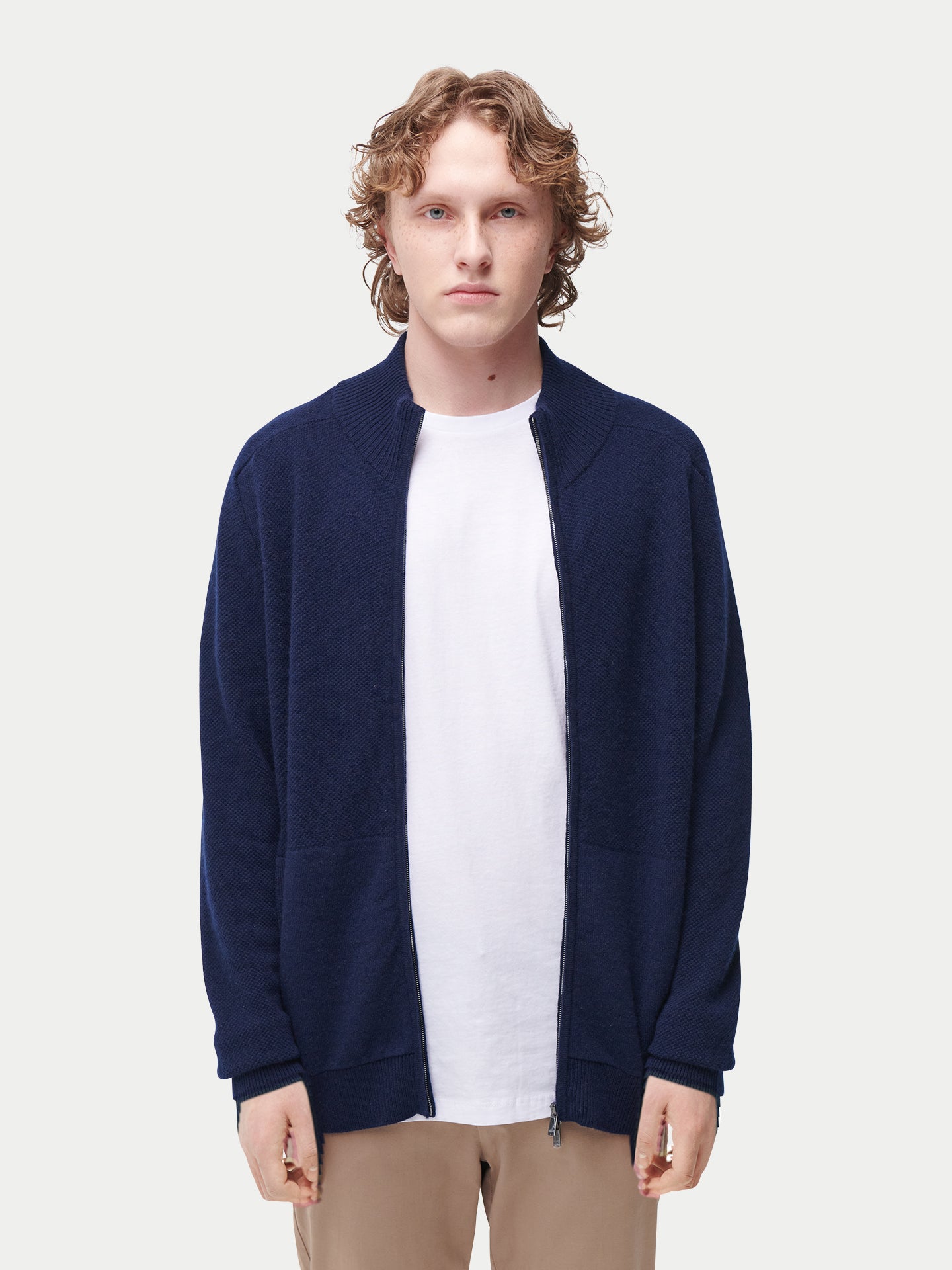 Kaschmir Strickjacke mit hohem Kragen und Reißverschluss