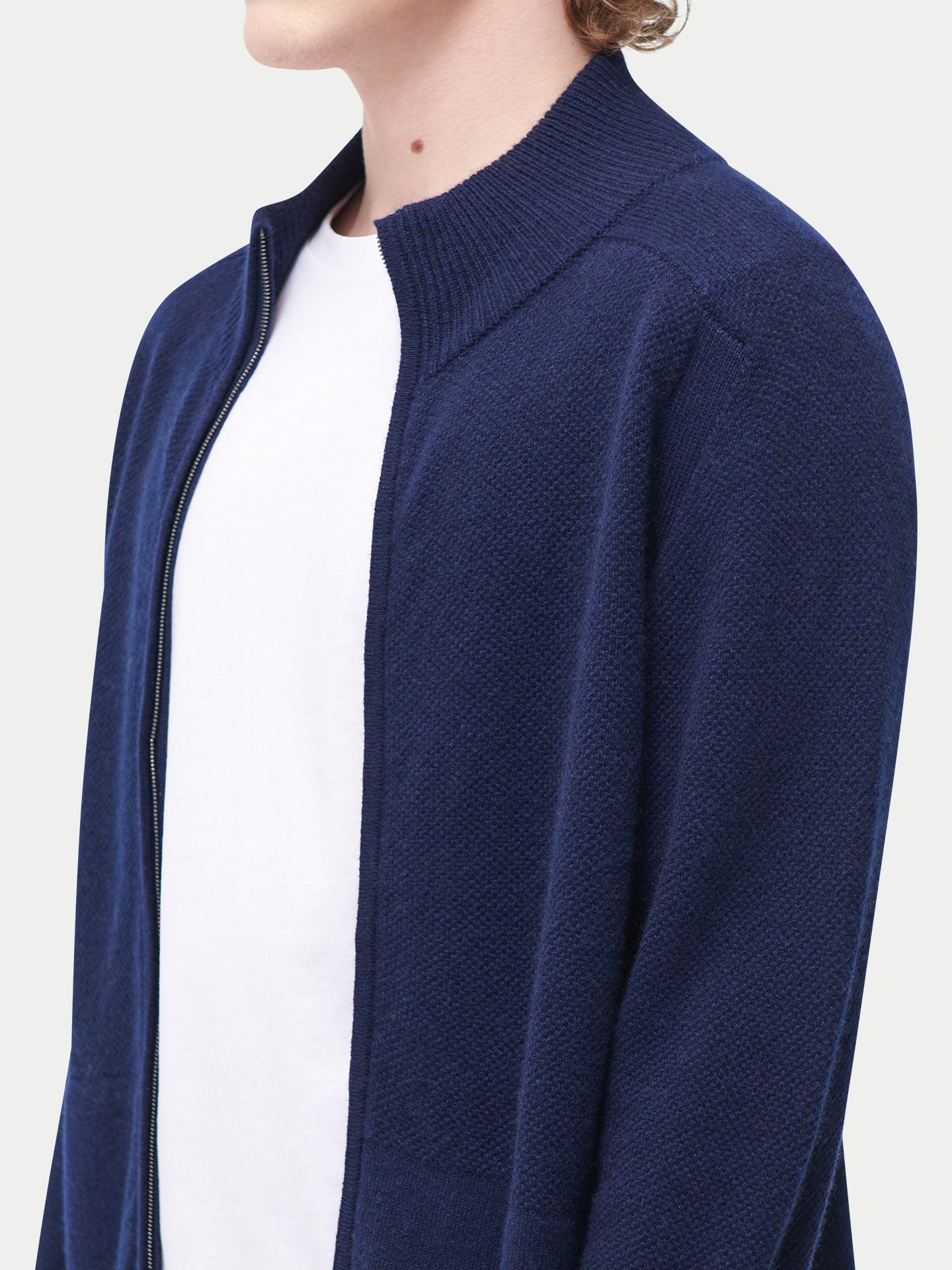 Kaschmir Strickjacke mit hohem Kragen und Reißverschluss