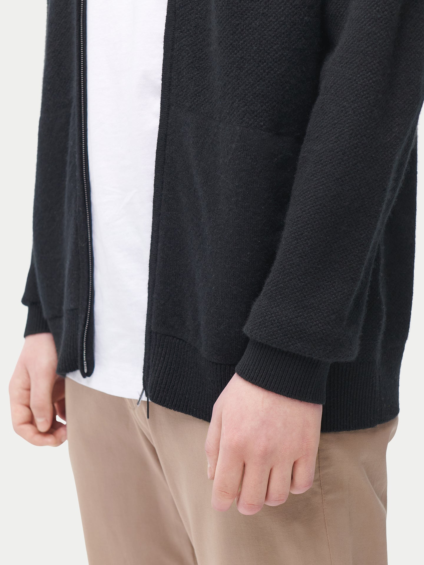 Kaschmir Strickjacke mit hohem Kragen und Reißverschluss