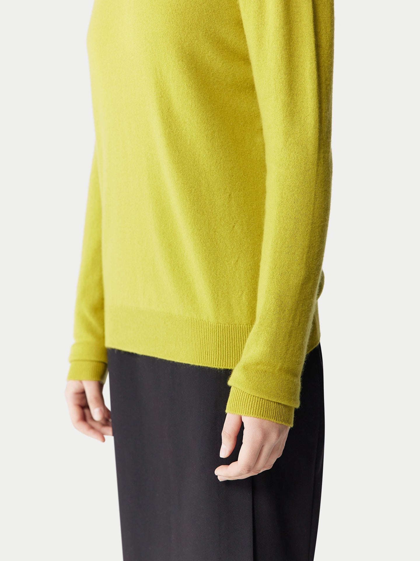 Basic R-Ausschnitt Kaschmirpullover