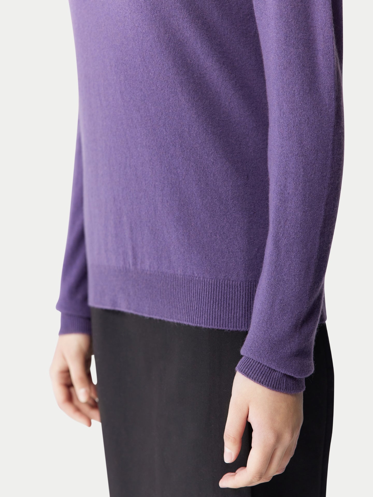 Basic R-Ausschnitt Kaschmirpullover