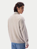 Kaschmir-Strickjacke mit spitzem Kragen und Reißverschluss