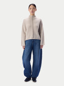 Kaschmirpullover mit Zopfgeflecht und Stehkragen