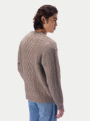 Kaschmirpullover mit Aran-Zopfmuster, Rundhals