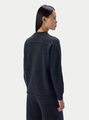 Kaschmirpullover mit Zopf-Raglanärmeln und Rundhalsausschnitt