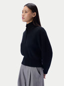Kaschmirpullover mit Knopfleiste und Stehkragen