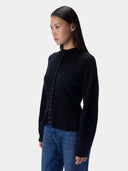 Kaschmir-Strickjacke mit Stehkragen und Knopfleiste