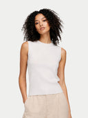 Whisper White Ärmelloses Seidenmix-Stricktop | GOBI Cashmere