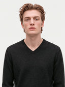 Kaschmirpullover mit V-Ausschnitt