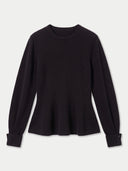 Kaschmirpullover mit ausgestelltem Saum und Rundhalsausschnitt