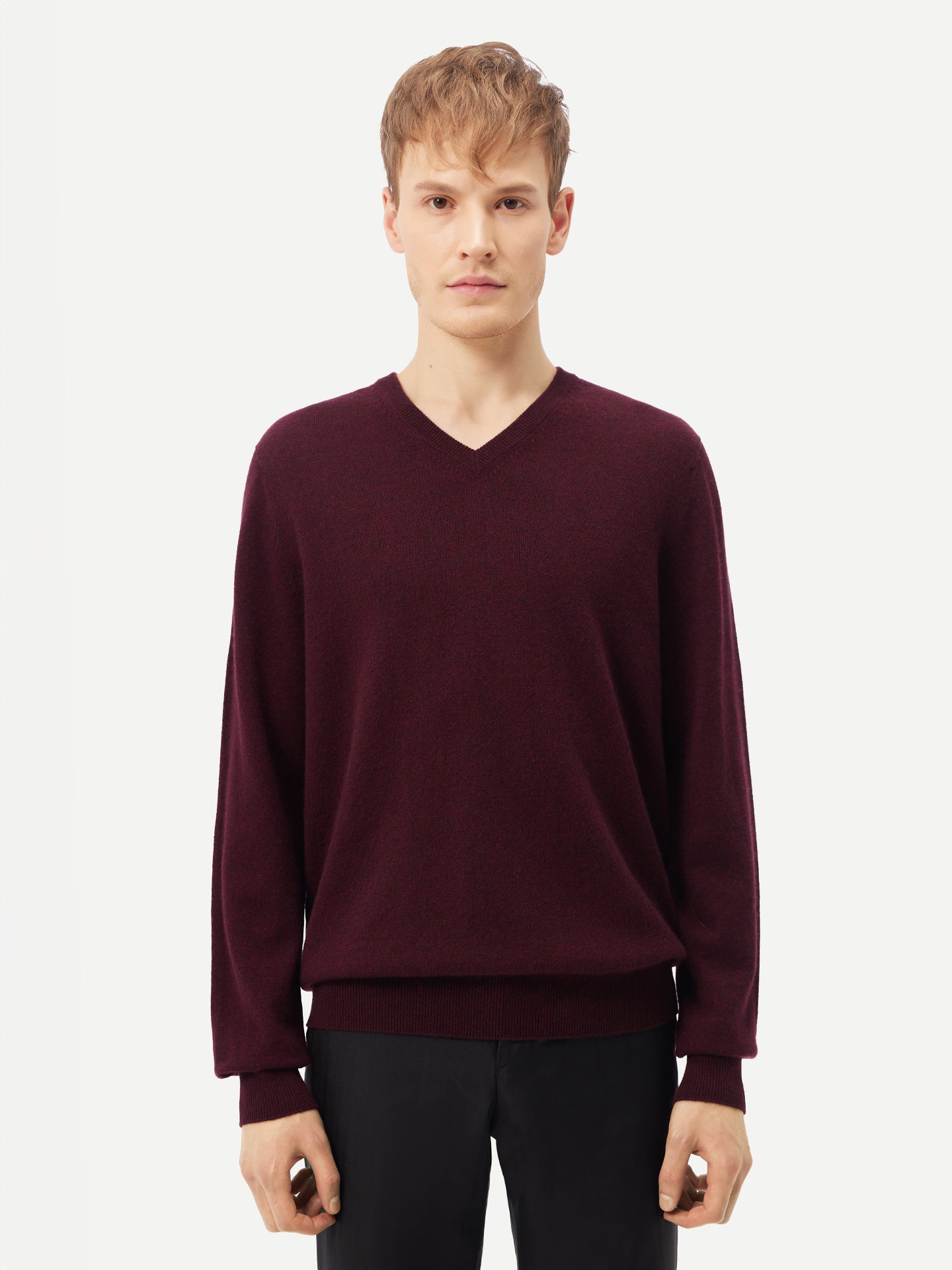 Basic Kaschmirpullover mit V-Ausschnitt