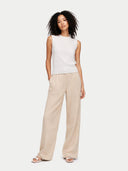 Whisper White Ärmelloses Seidenmix-Stricktop | GOBI Cashmere