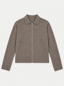 Damen Kaschmir Strickjacke in Stone Taupe mit Polokragen und durchgehendem Reißverschluss, Vorderansicht flach liegend