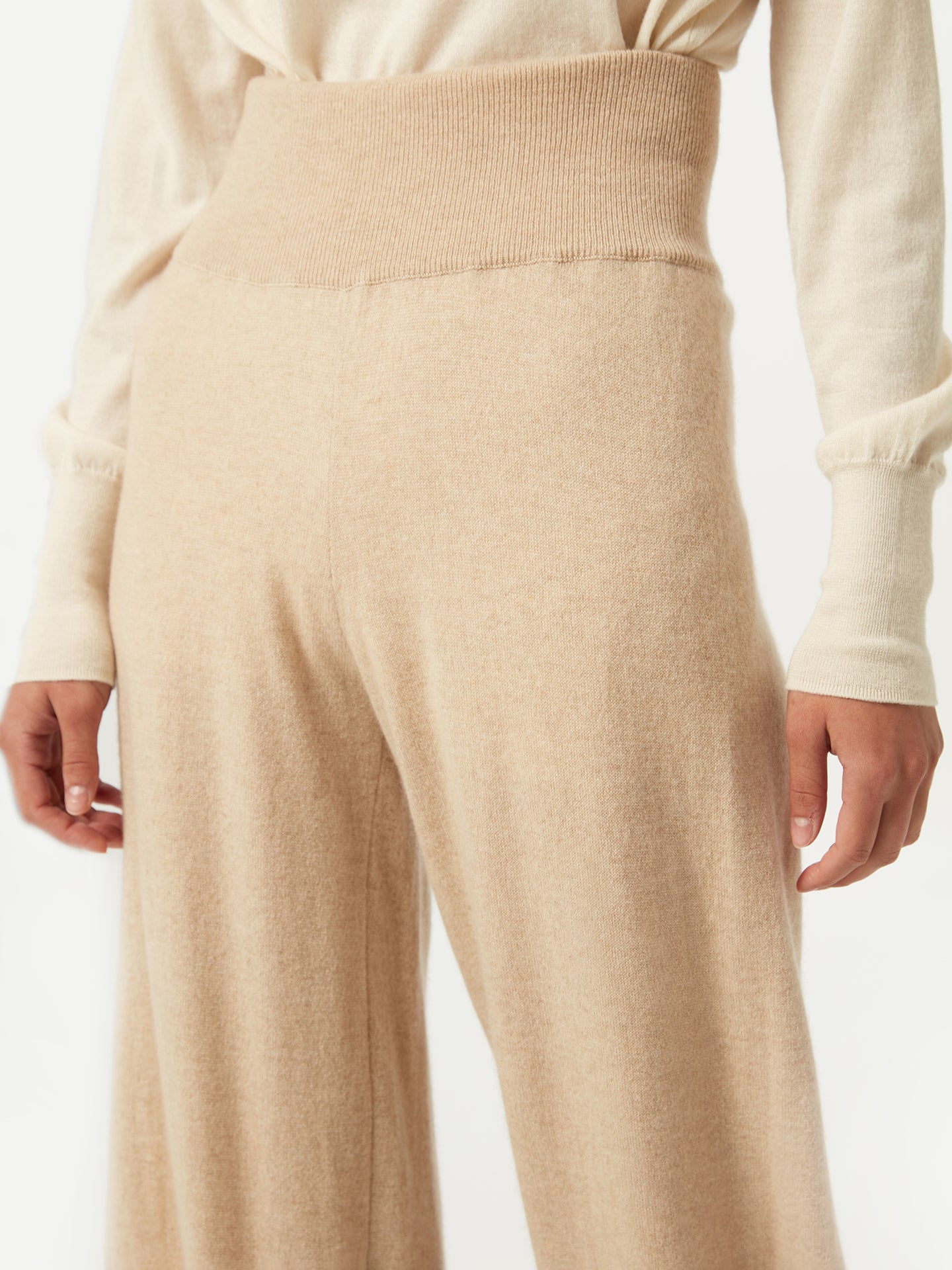 Naturfarbe Jogginghose aus Kaschmir