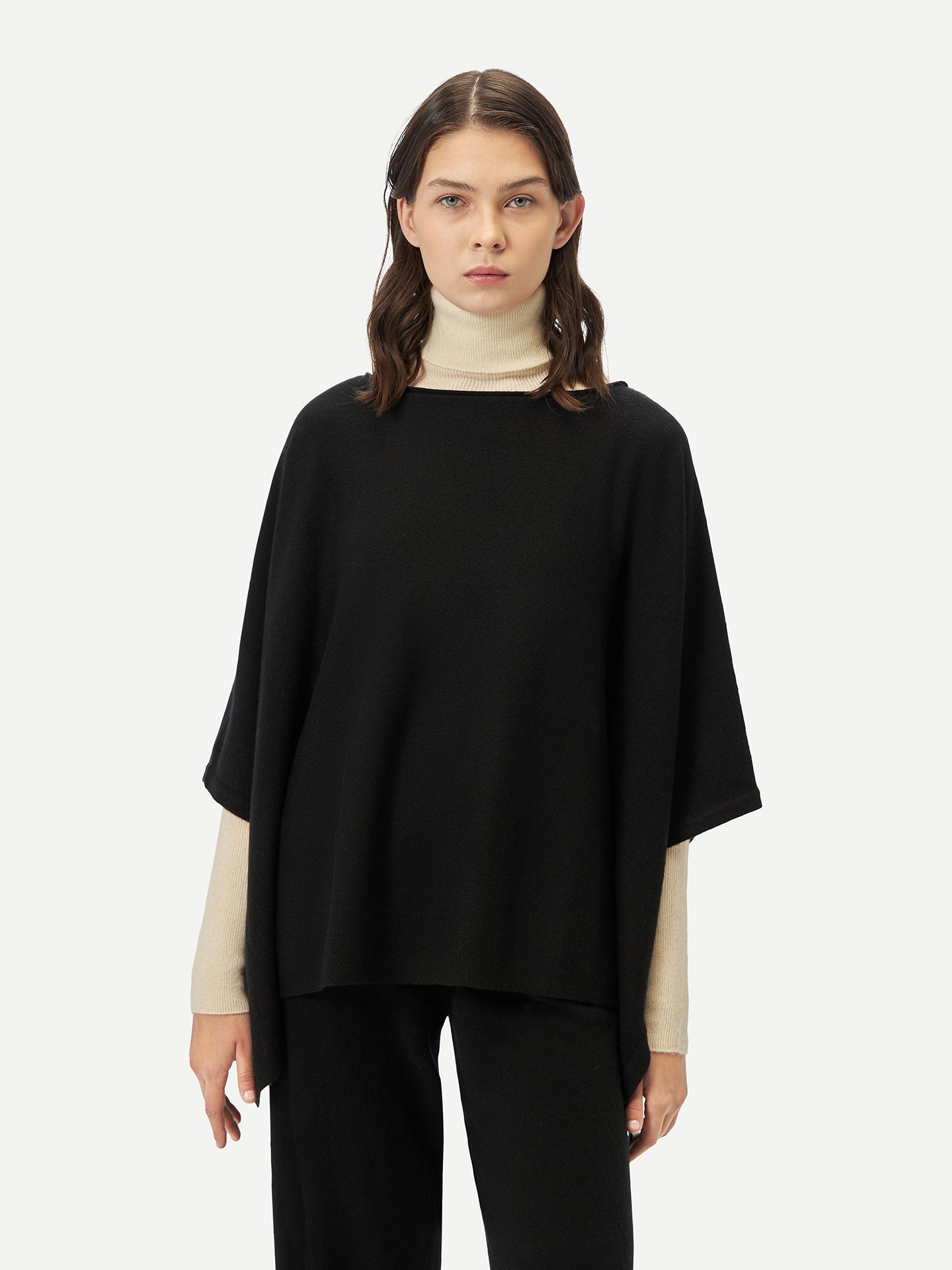 Kaschmir-Poncho mit U-Boot-Ausschnitt