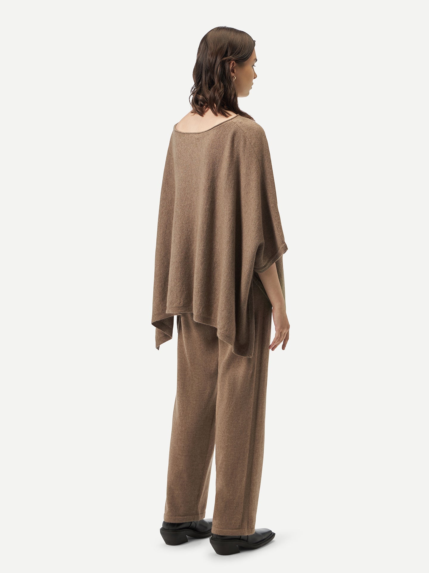 Kaschmir-Poncho mit U-Boot-Ausschnitt