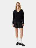 Kaschmirpullover mit tiefem V-Ausschnitt