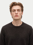 Feiner Kaschmirpullover mit Rundhalsausschnitt