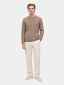 Kaschmir-Pullover mit Zopfmuster und Rundhalsausschnitt