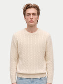 Kaschmir-Pullover mit Zopfmuster und Rundhalsausschnitt