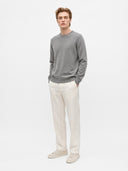 Feiner Kaschmirpullover mit Rundhalsausschnitt