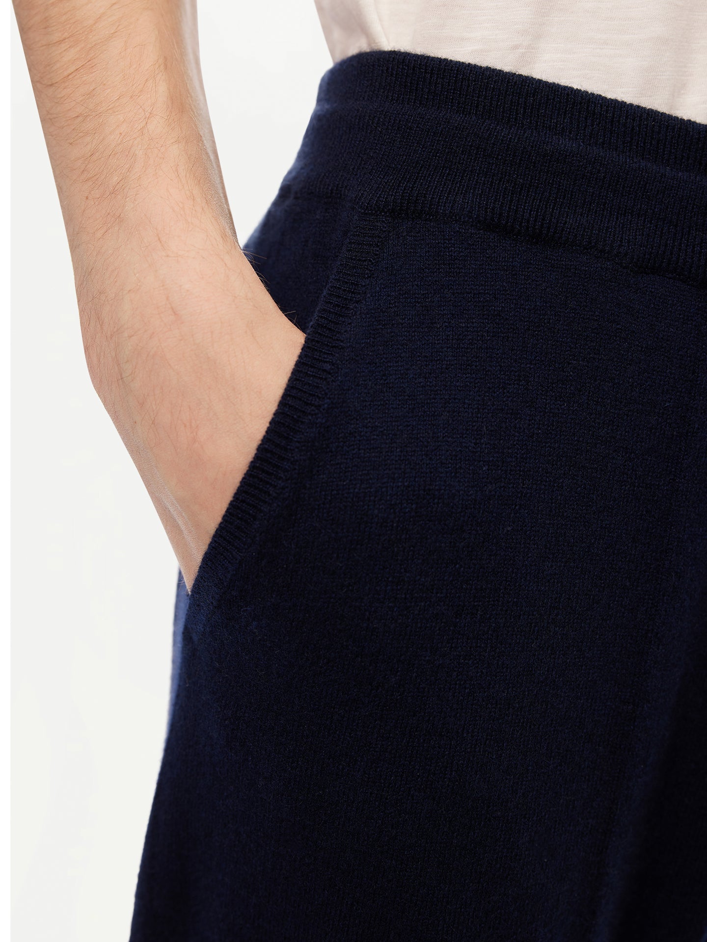 Lockere Jogginghose aus Kaschmir