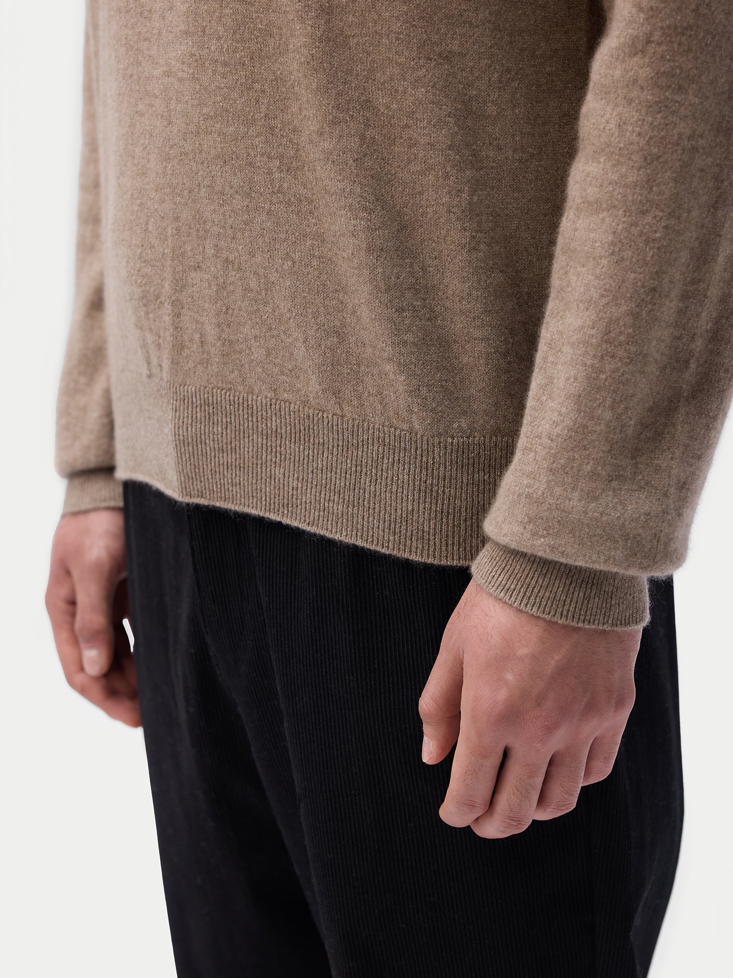 Naturfarbe Kaschmir-Pullover mit halbem Reißverschluss Taupe - Gobi Cashmere