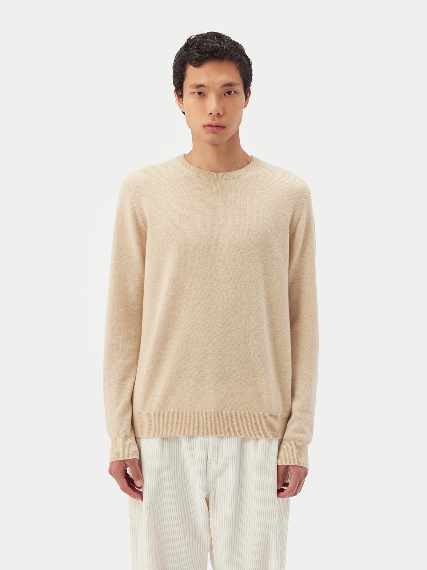 Naturfarbe Basic Kaschmirpullover mit R-Ausschnitt