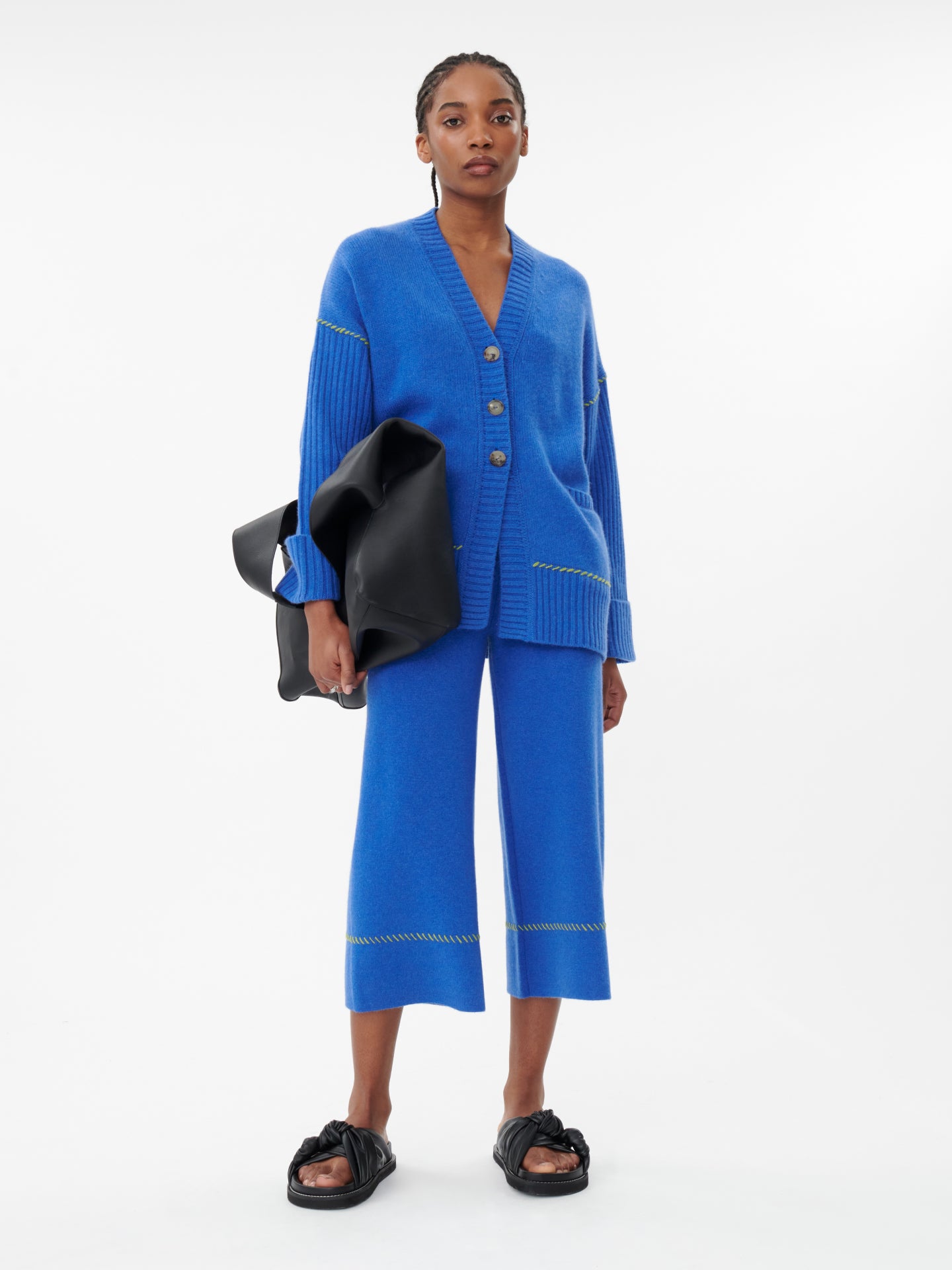 Bestickter Kaschmir Cardigan Strong Blue - Gobi Cashmere