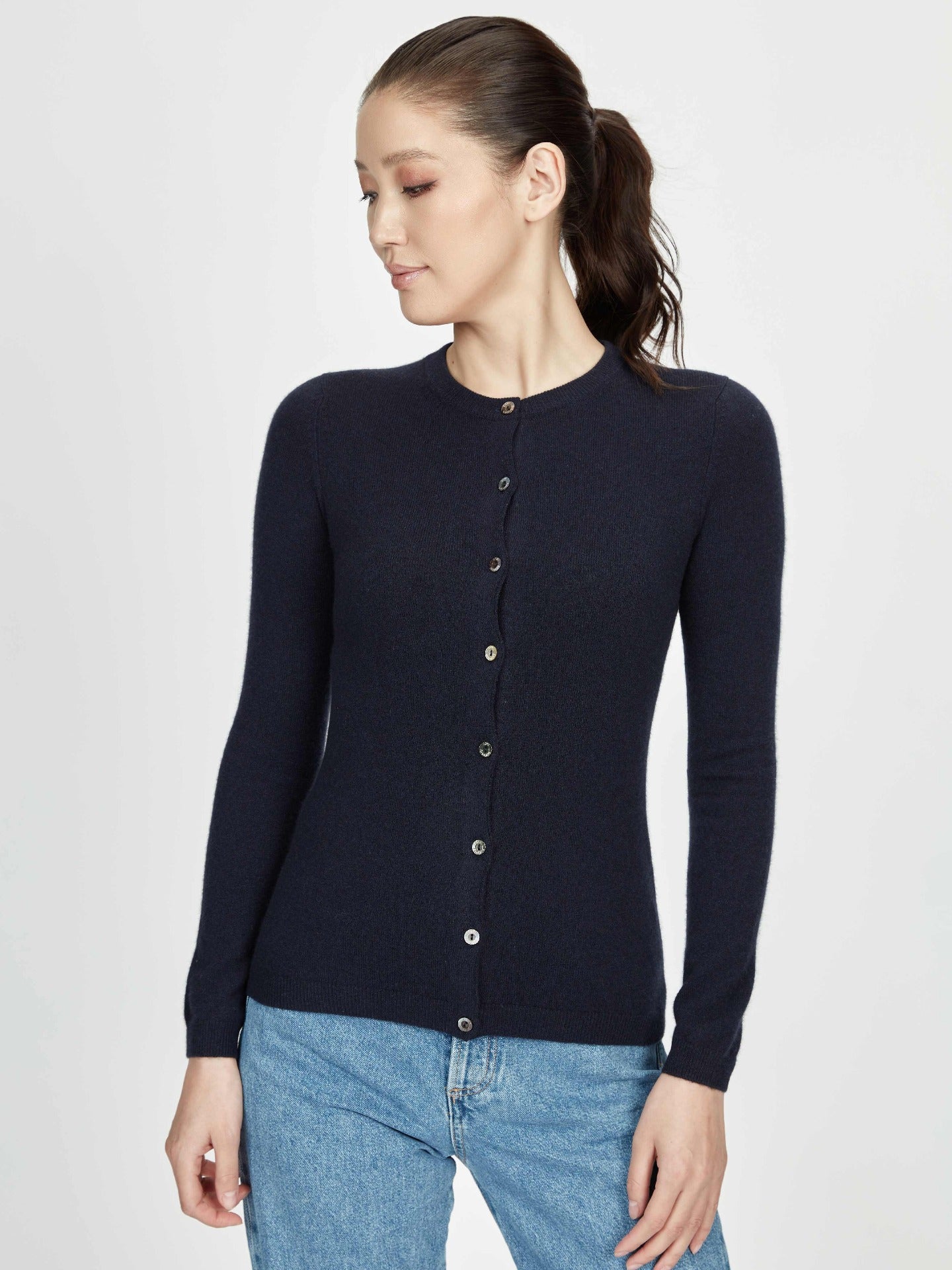 Damen Kaschmir R-Ausschnitt Strickjacke mit Knöpfen Deepwell - Gobi Cashmere