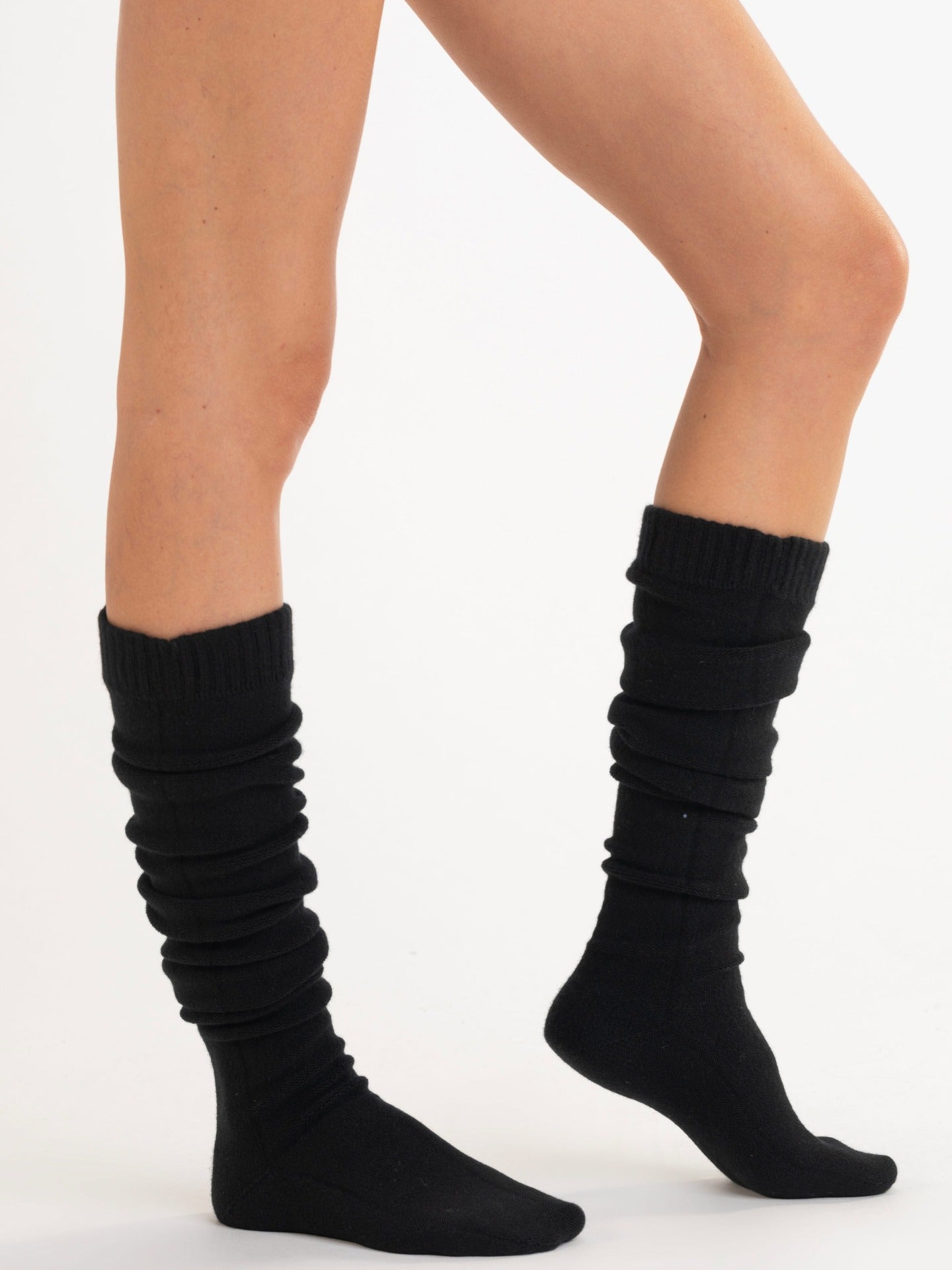 Damen Lange Socken aus Kaschmir Schwarz - Gobi Cashmere