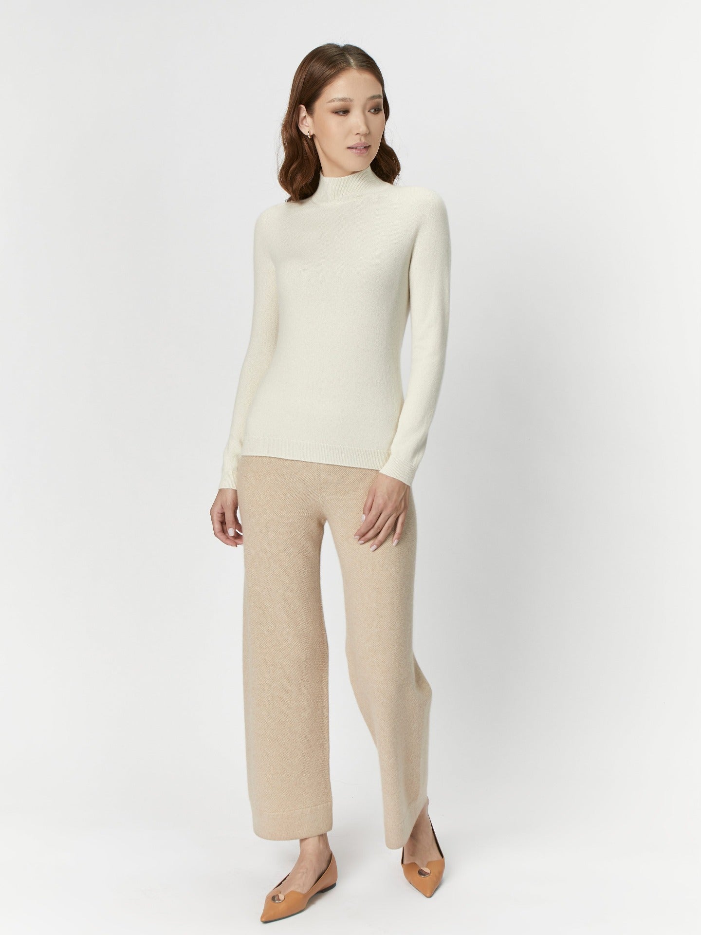 Women's Cashmere Stand-Up Collar Sweater off white- Gobi Cashmere