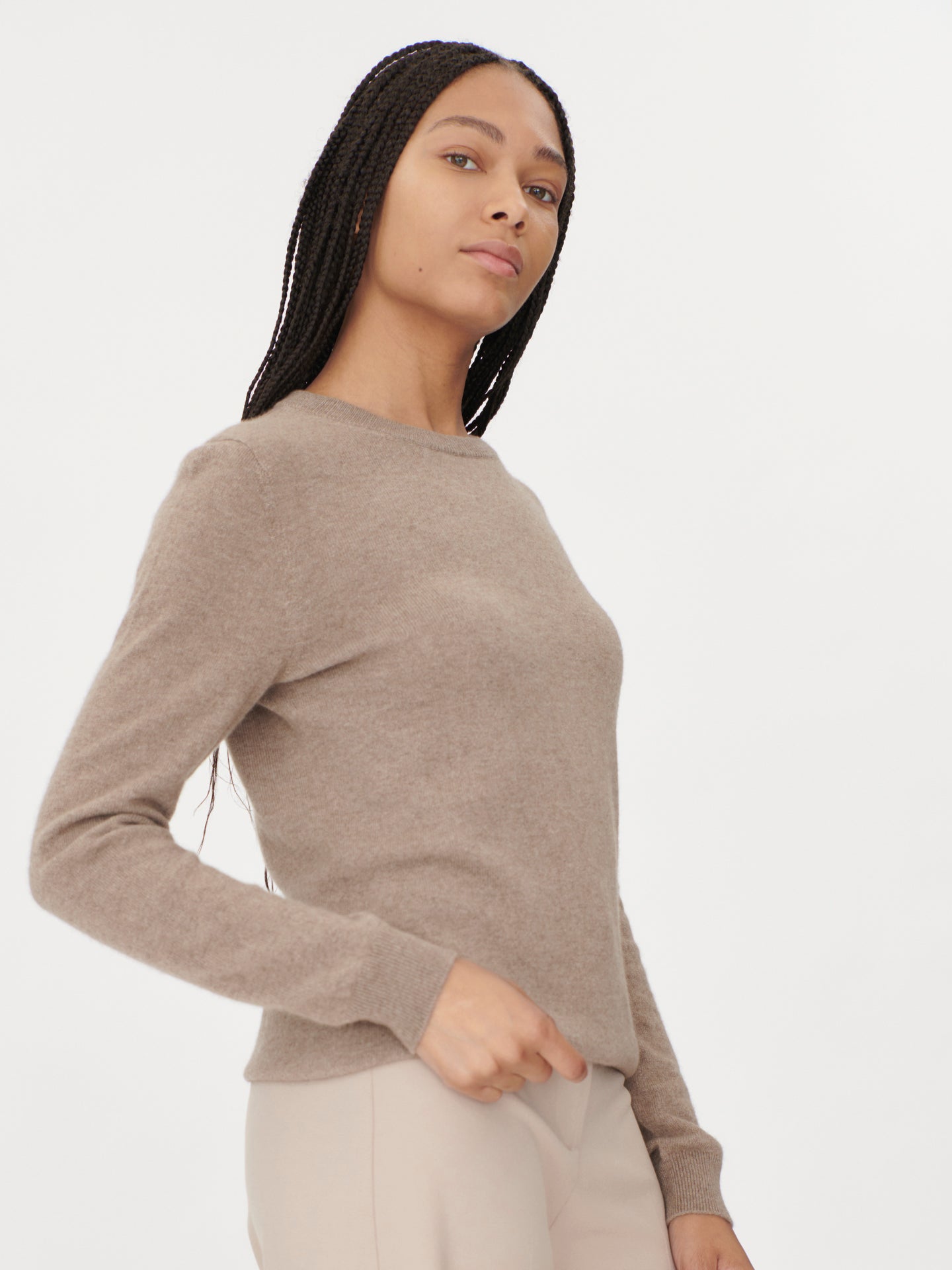 Damen Kaschmir Basic R-Ausschnitt Pullover Taupe - Gobi Cashmere