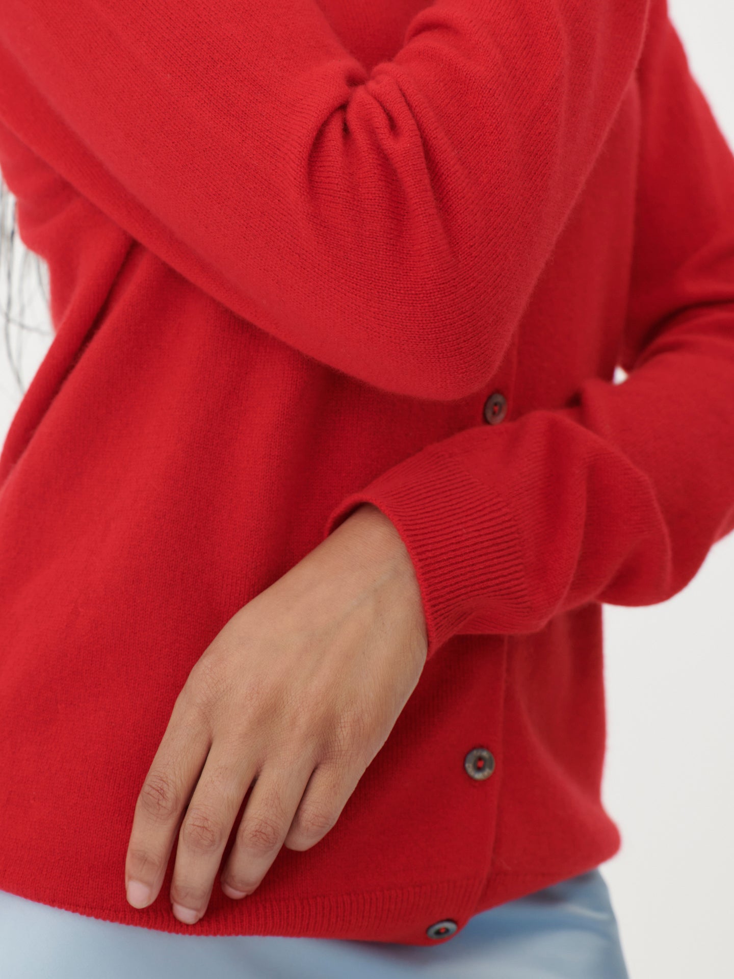 Damen Kaschmir R-Ausschnitt Strickjacke mit Knöpfen Rot - Gobi Cashmere