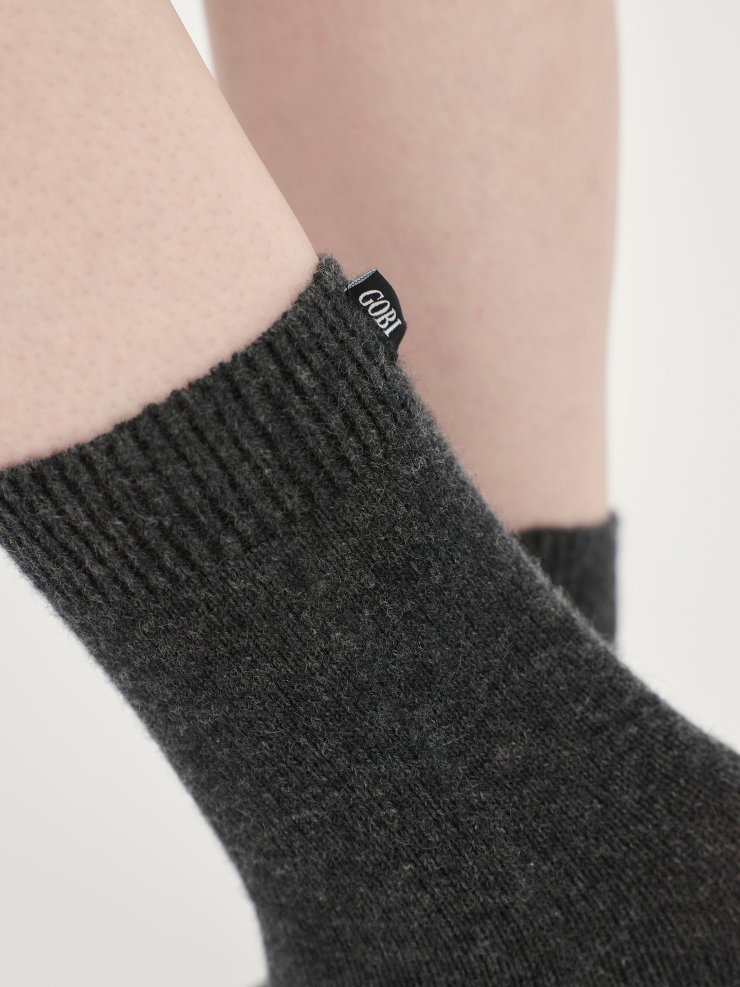 Unisex Kaschmir-Reiseset Holzkohle - Gobi Cashmere