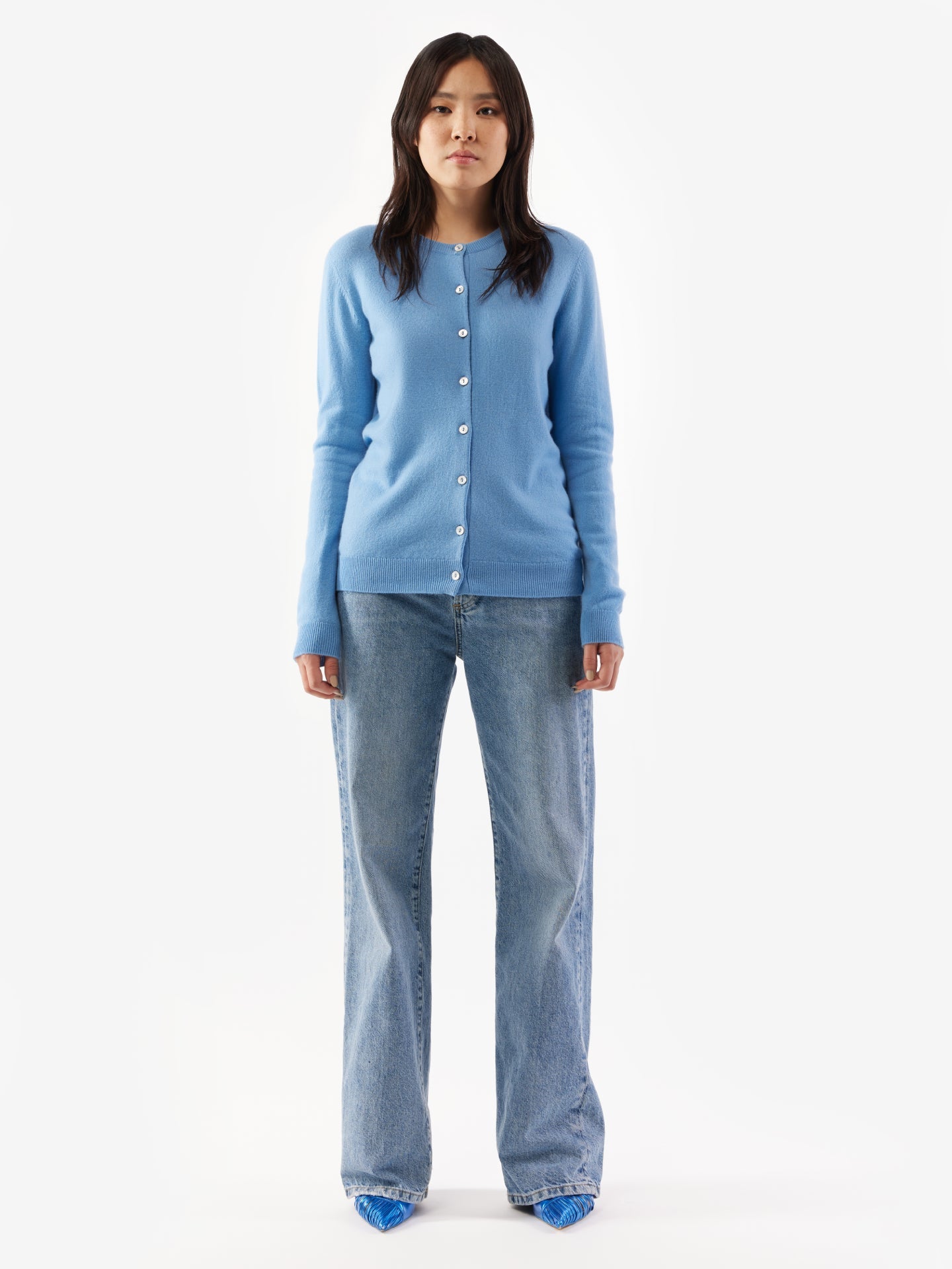 Damen Kaschmir R-Ausschnitt Strickjacke azure blue - Gobi Cashmere