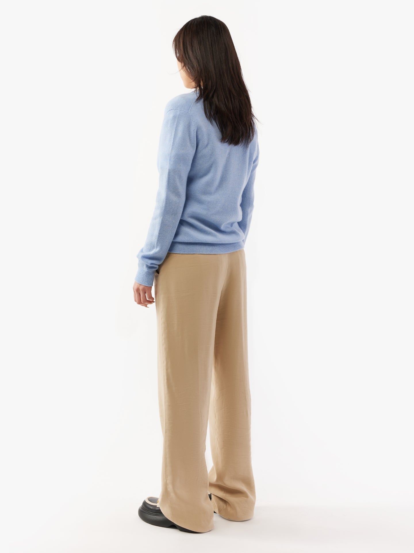 Damen Kaschmir V-Ausschnitt Strickjacke mit Knöpfen Hellblau - Gobi Cashmere