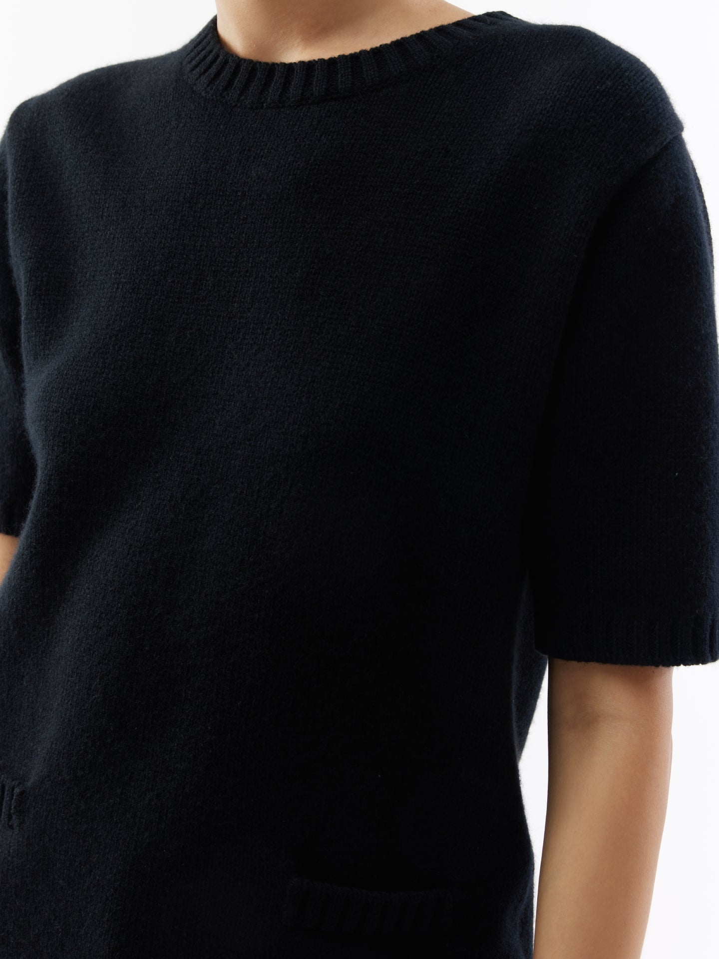 Kaschmir T-Shirt mit C-Ausschnitt Schwarz - Gobi Cashmere